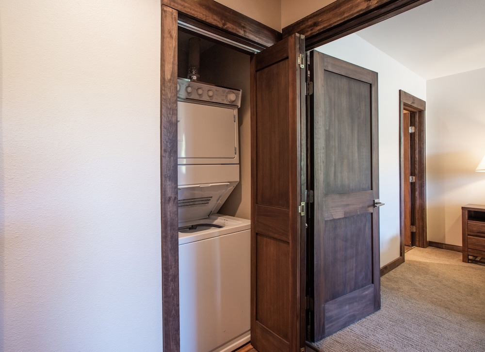 Winter Park CO Condos - Zephyr Mountain Lodge