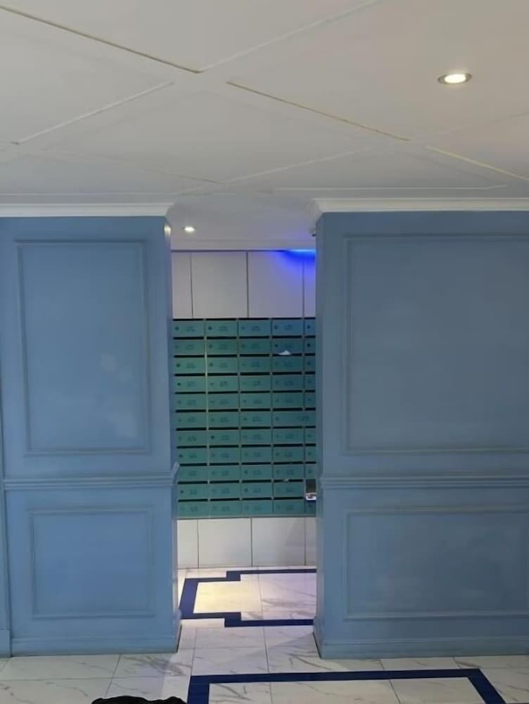 Seven Seas Cote d'Azur with Pool& Gym