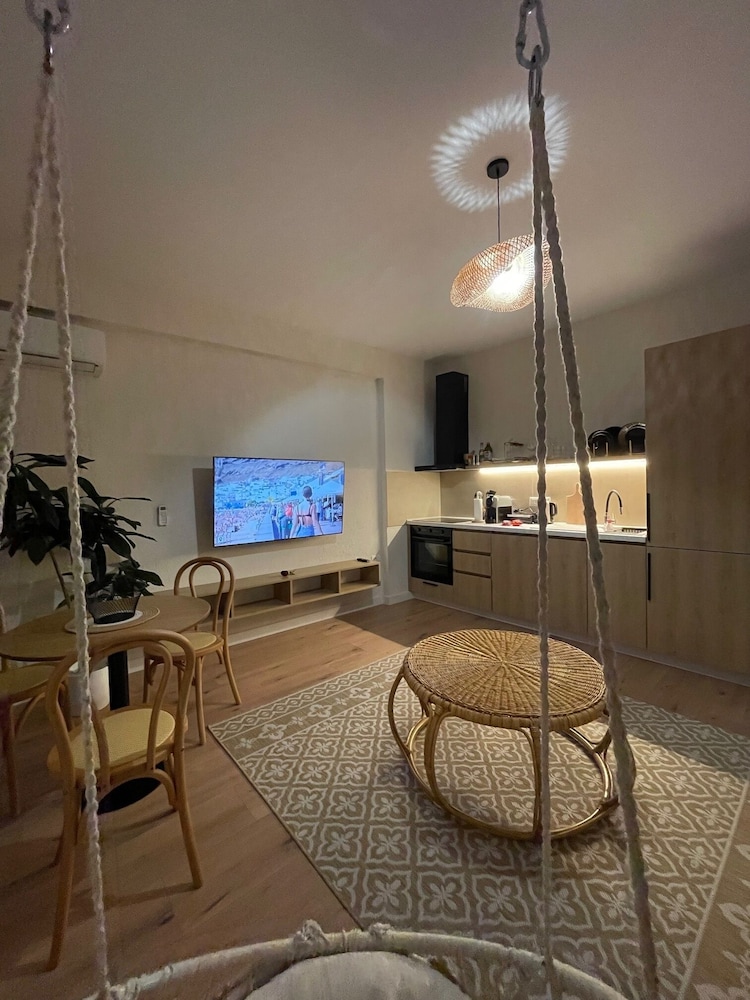 Boho Central Apartment