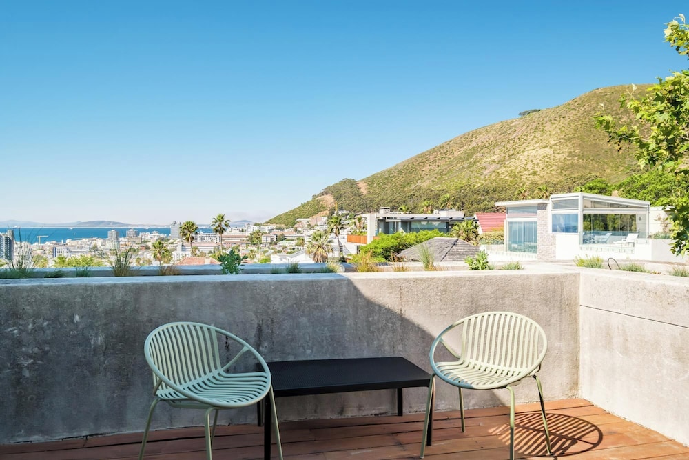 Elegant Fresnaye Ocean View 4bed Nerine Manor