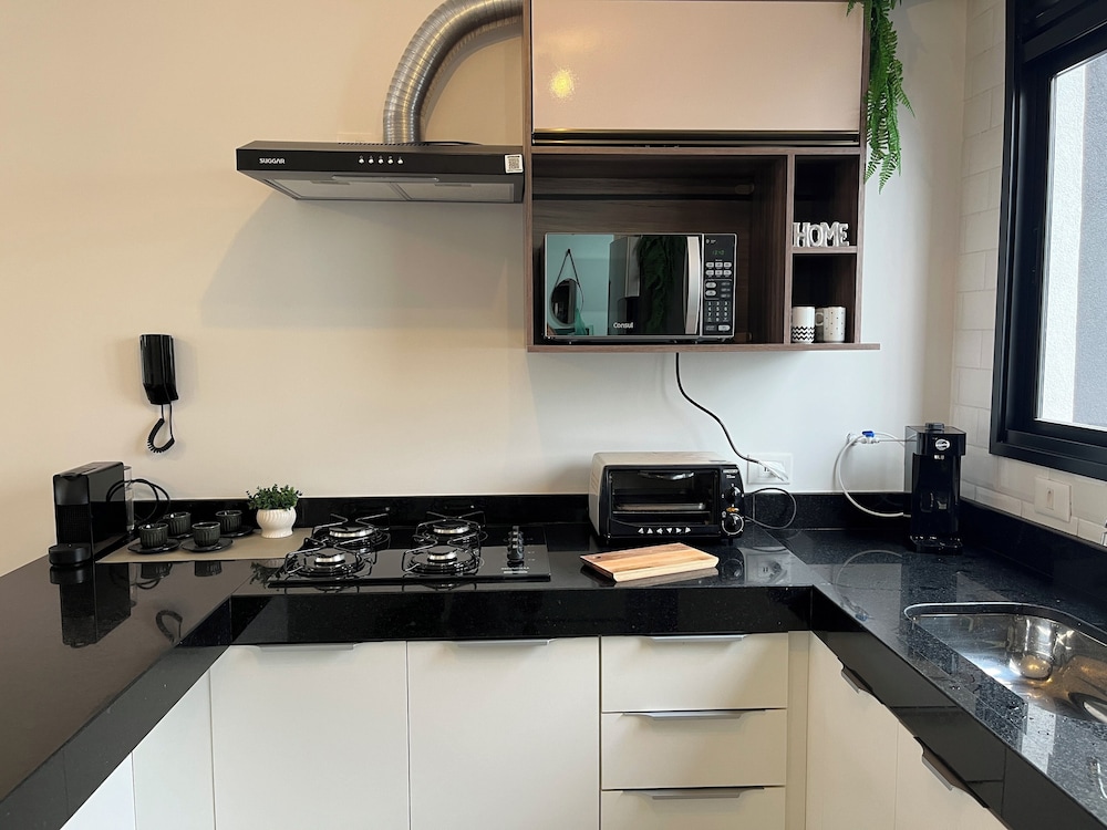 Casa com 2 suítes AC Higienópolis