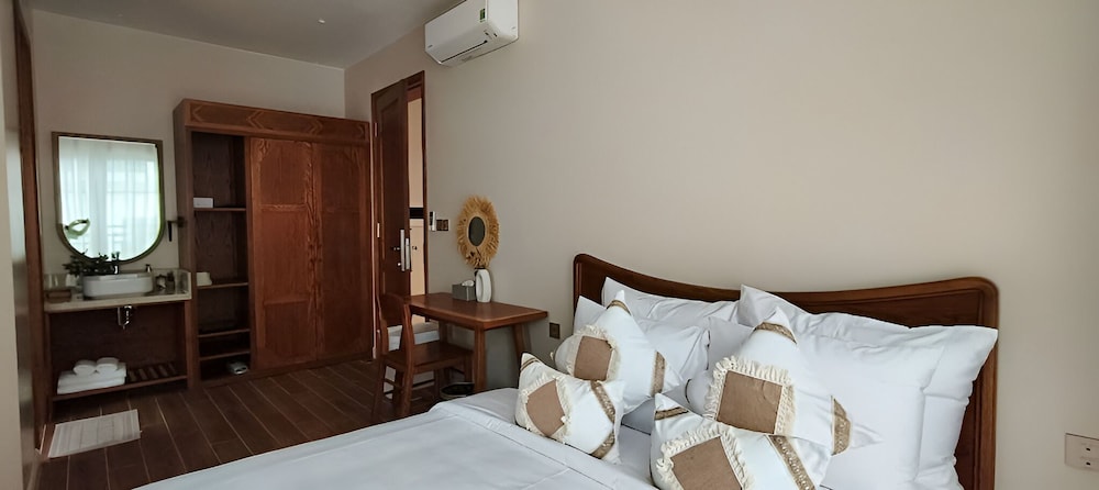 Hayha Villa - Tropical Garden Khem Beach