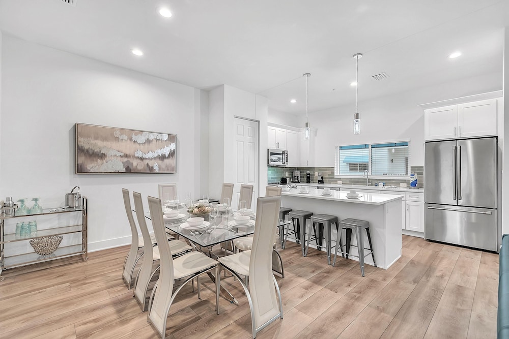 Azul Townhomes A1