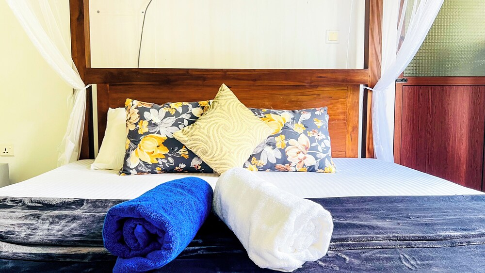 Galle Catamaran Villa