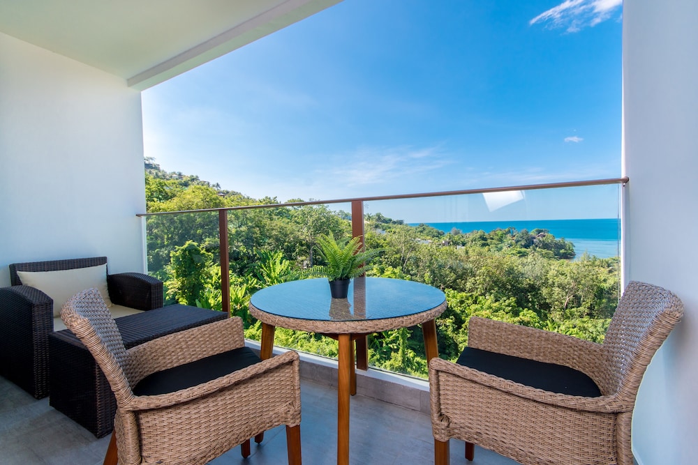 Luxury Ocean View 1Bedroom Apartment view 3