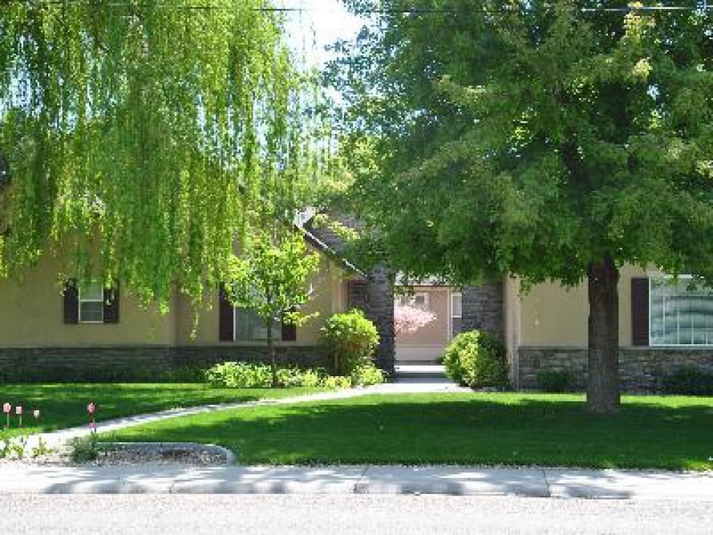 Perfect Moments B&B and Event Venue