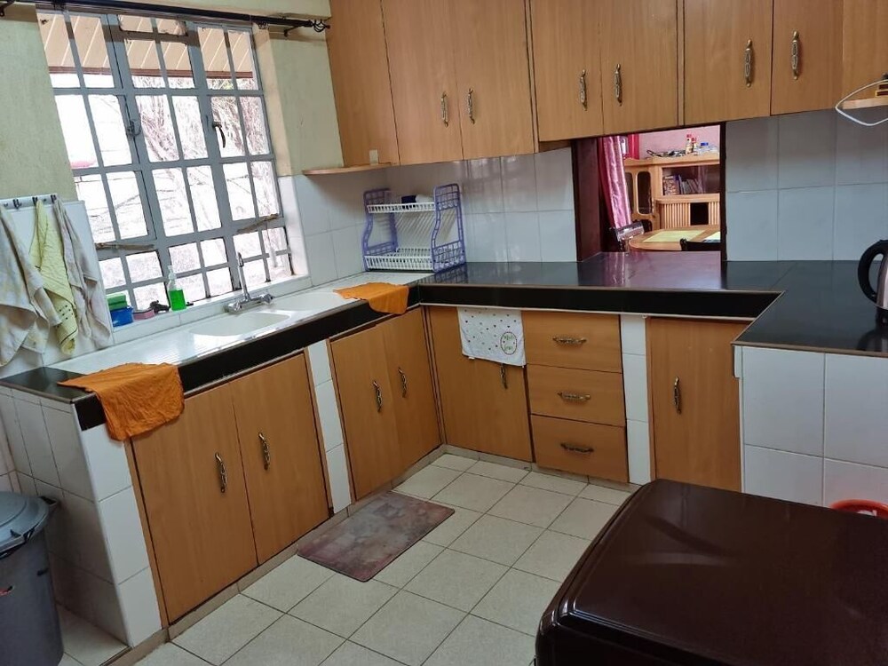Lux Suites Weavers Haven Guest House