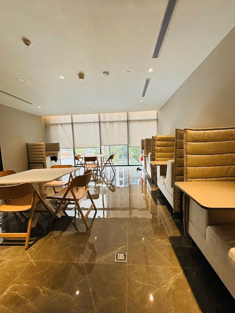 Lake View Homestay Masteri Oceanpark
