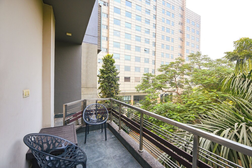Fabhotel Pooja Residency