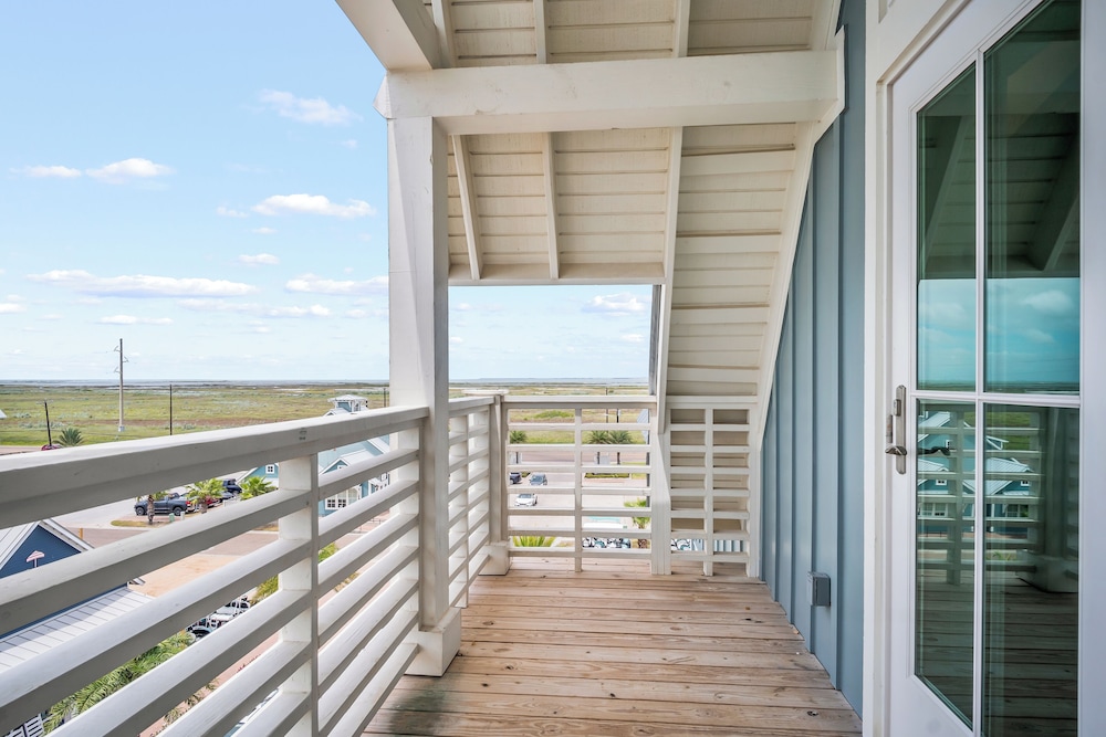 Coastal Reverie TC 6301