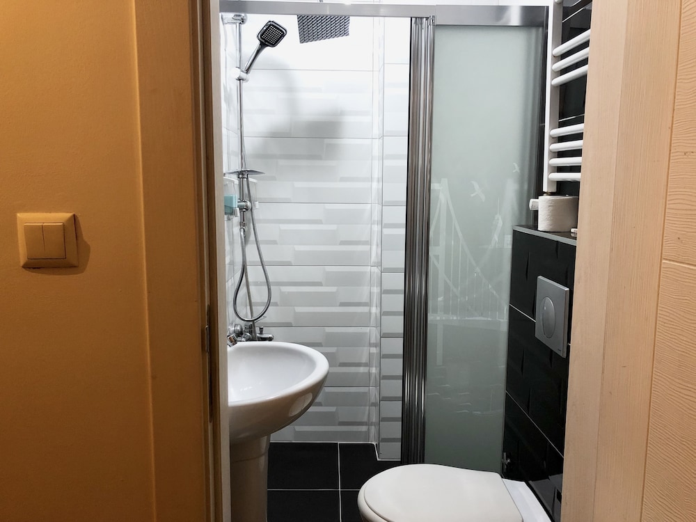 Centre Suites Taksim - Image 25