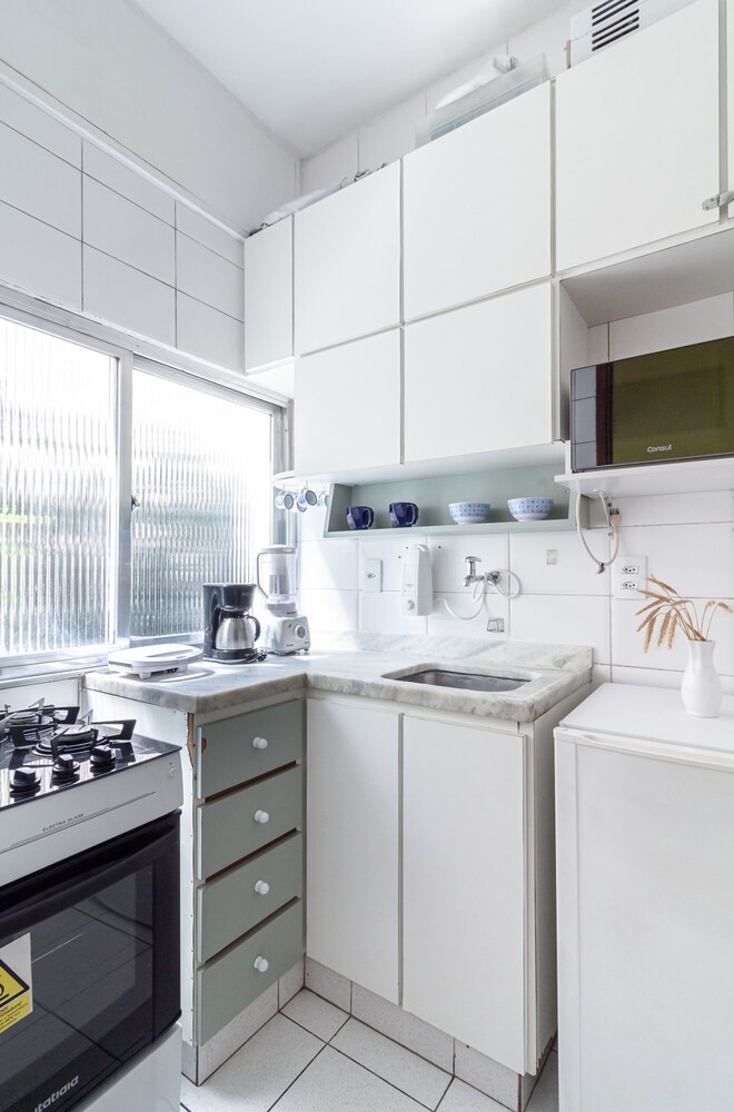Flat in Copacabana 9 Minutes From the Beach Stc202