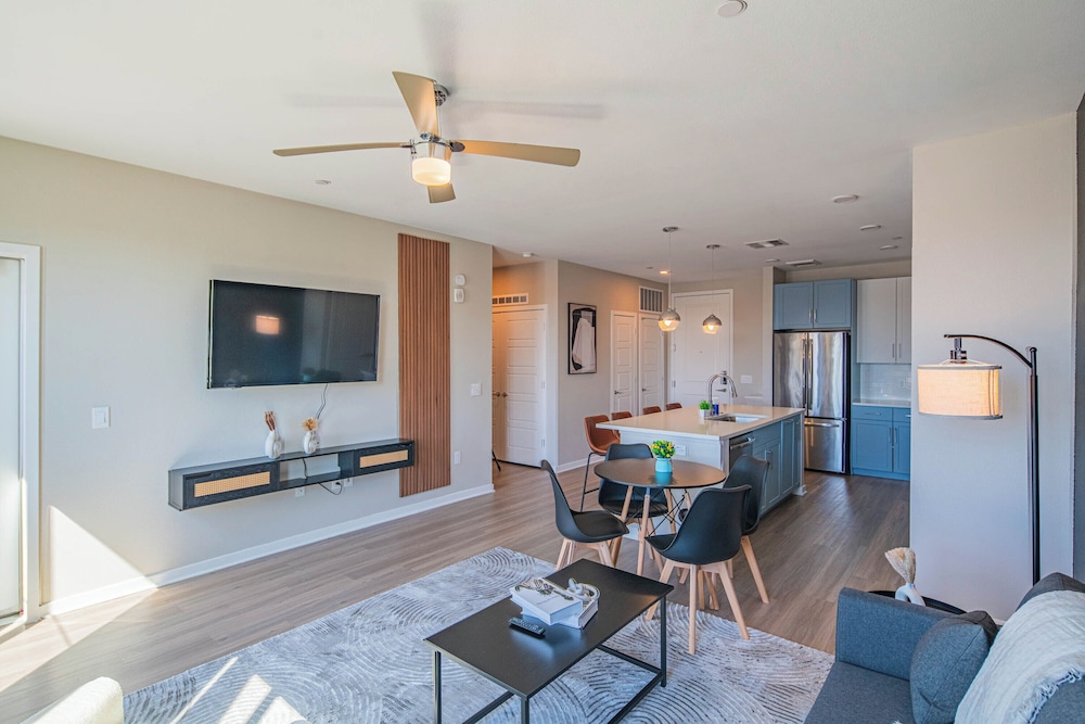 ROVE LIVING/KL - Alta North Central