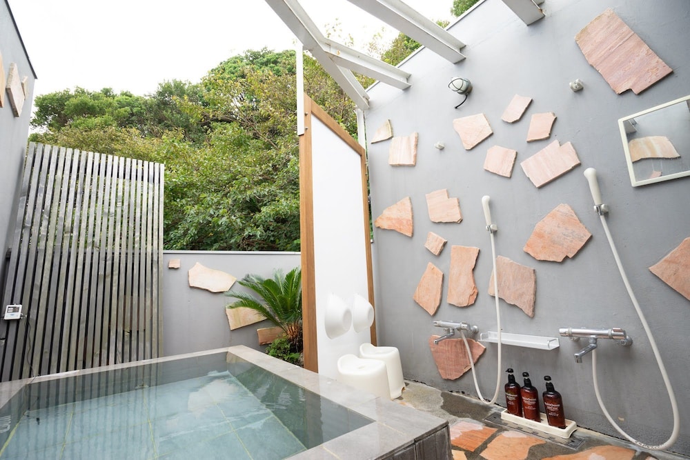 Beachside Inn Shirahama