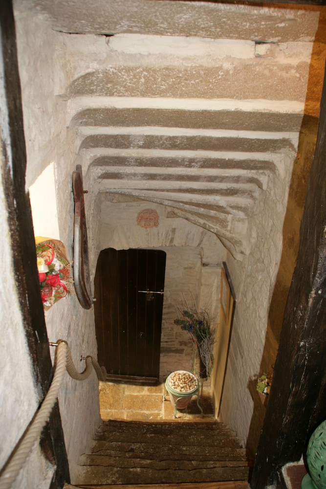 Photo 28