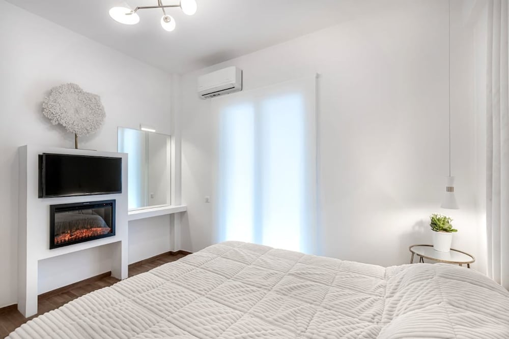 Stylish Acropolis View Apartment