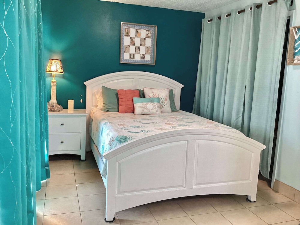 Blue Bliss Beachfront Condo