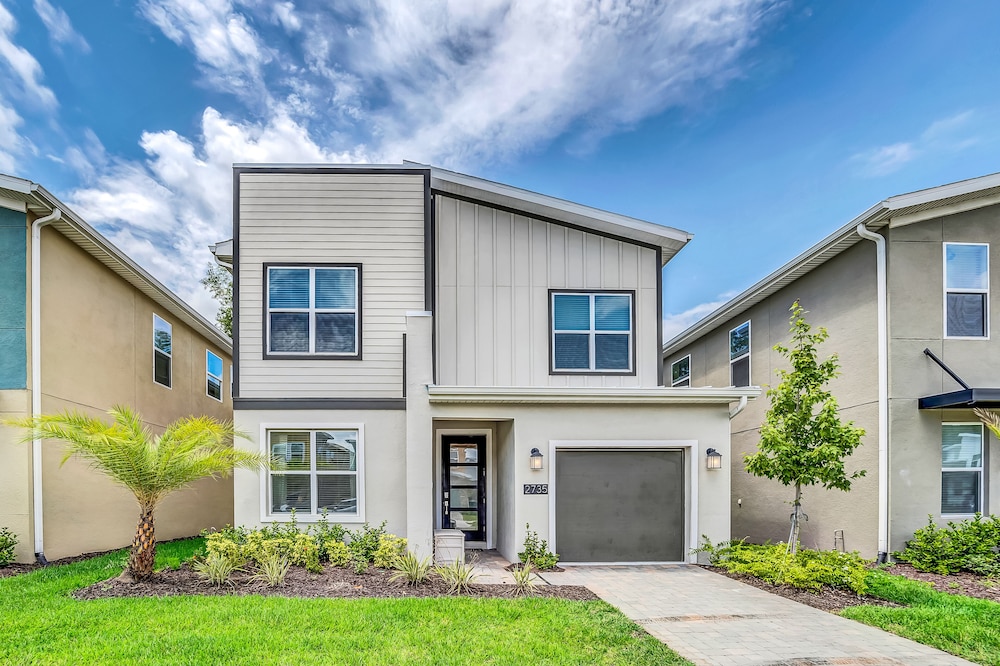 Hotel Storey Lake Resort - Image 1