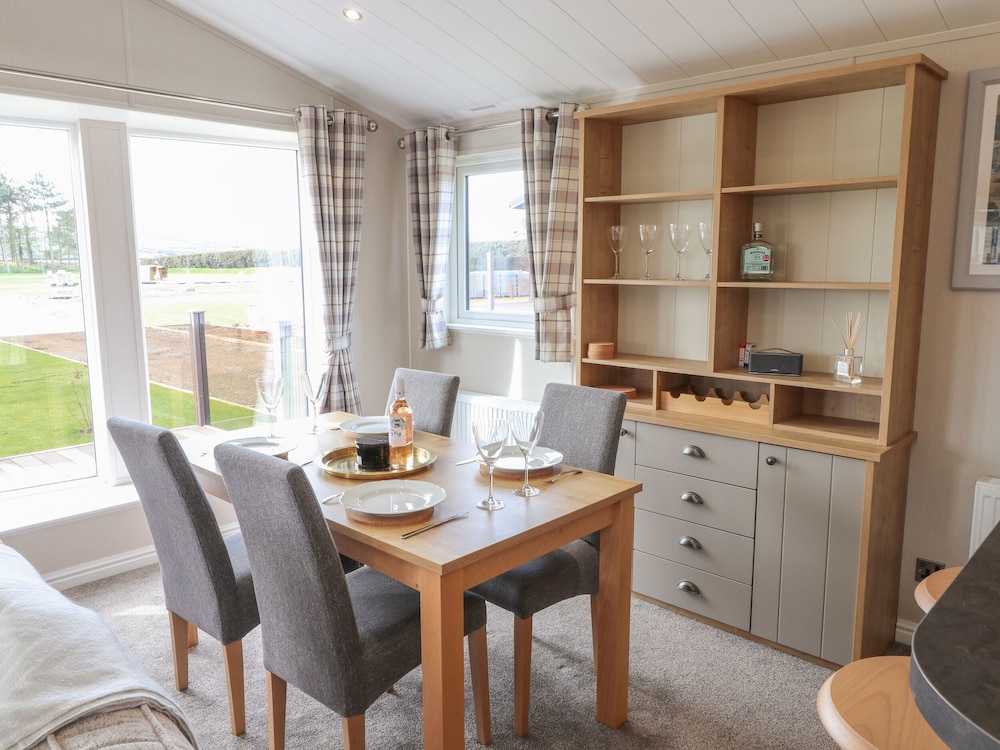 Sea Holly Lodge