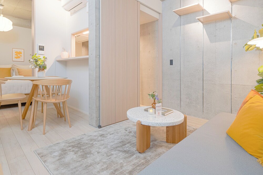 Ken's Place Minami-Azabu