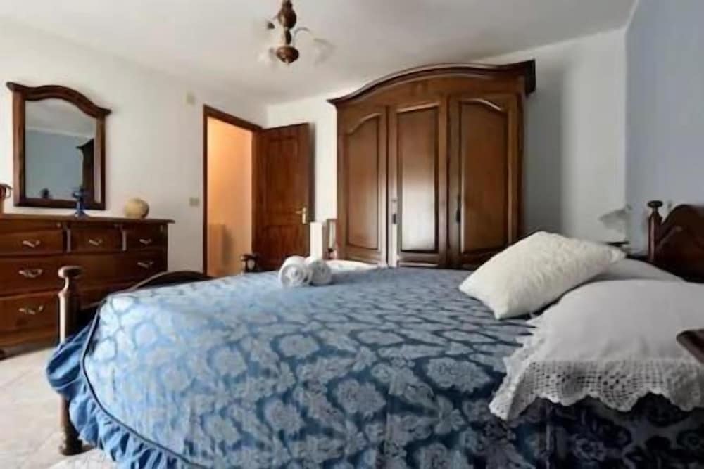 B&b Rooms Urzulei