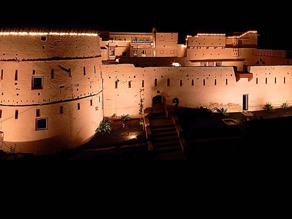 Fort Pachewar Garh view 2