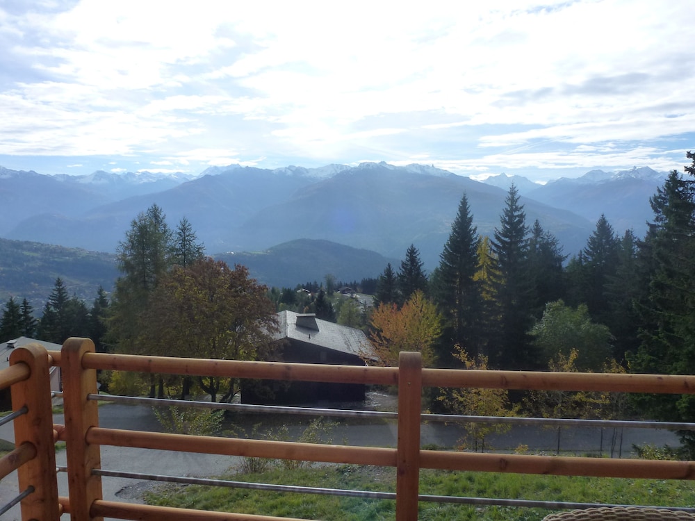 Chalet Clématites view 2