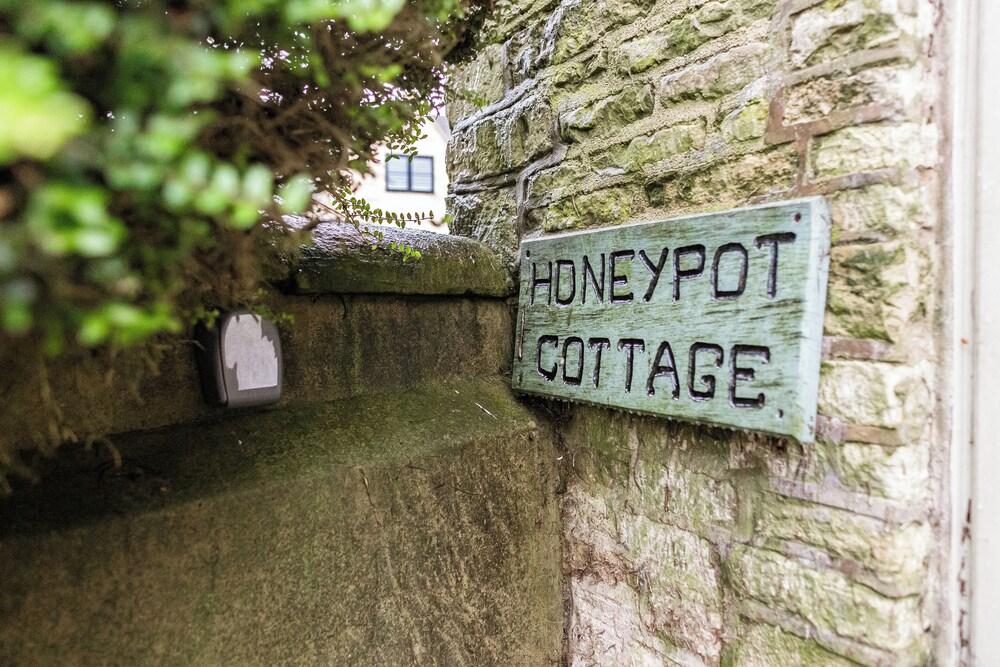 Honeypot Cottage-Lovely Bolthole in Stow