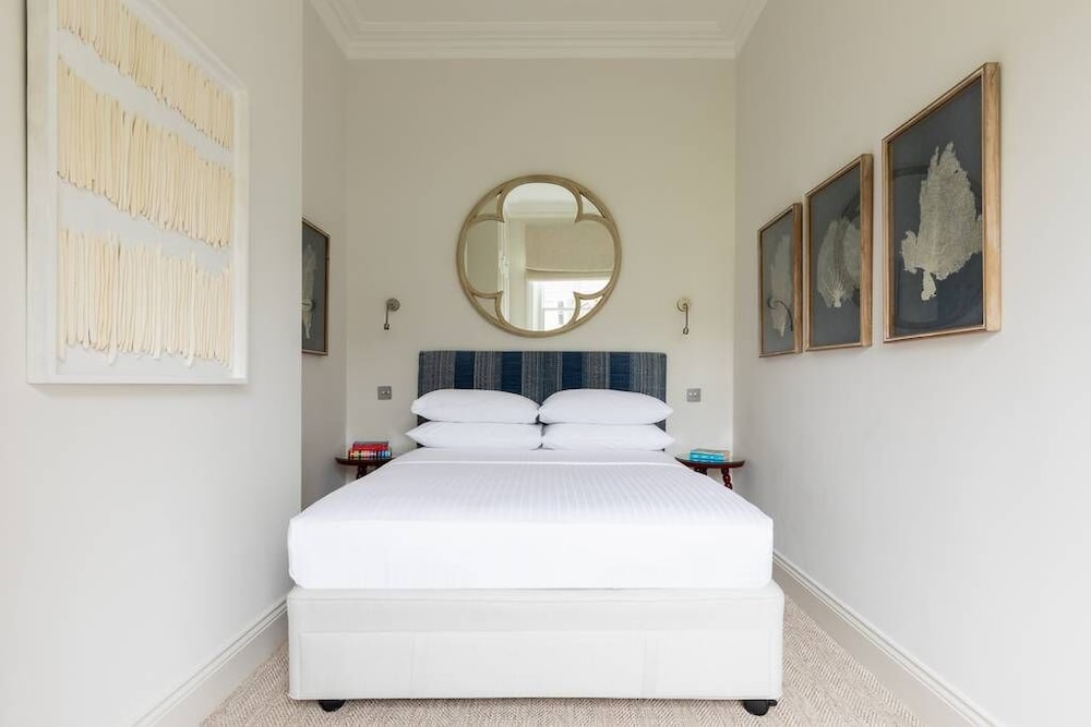 Coleherne Road III by Onefinestay