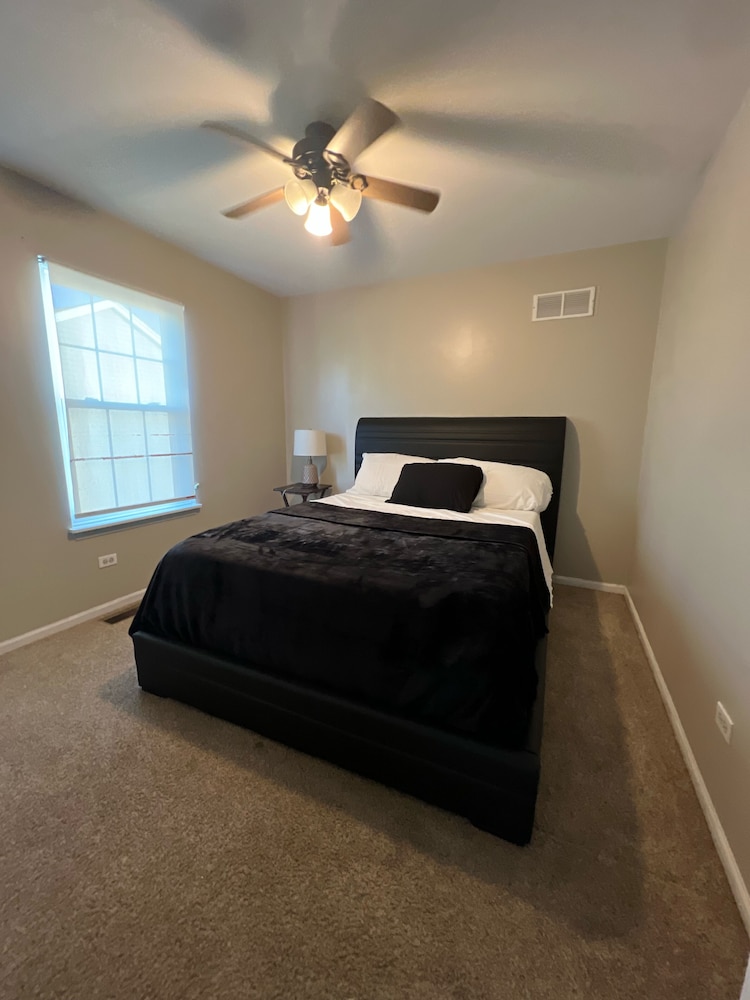 Modern 4 Bedroom Private Vacation Home