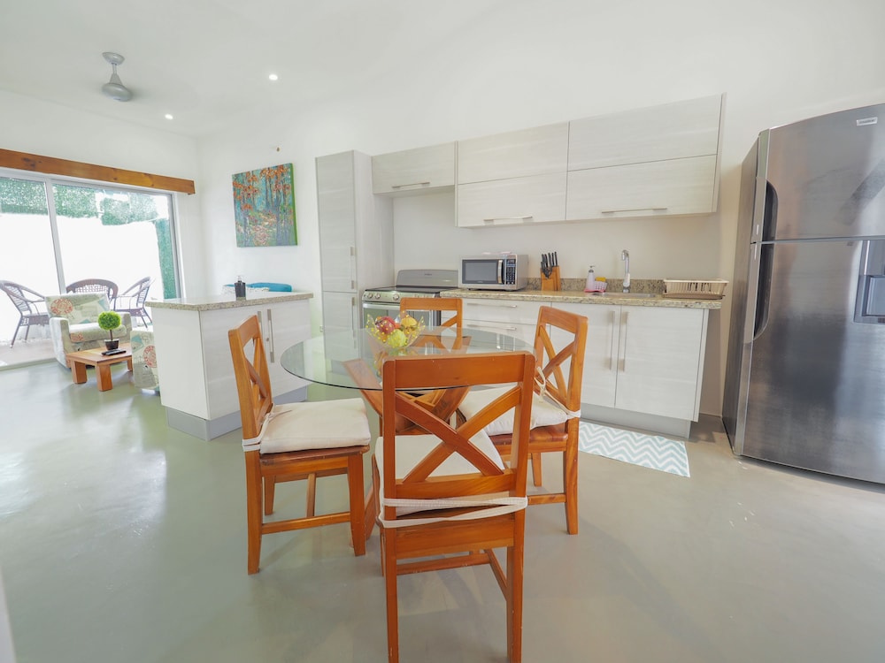 Charming Jaco Beach Condo Vereda B3 view 2