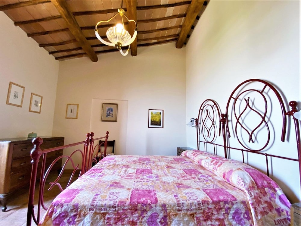 Holiday Home in Assisi With Garden Views photo 5