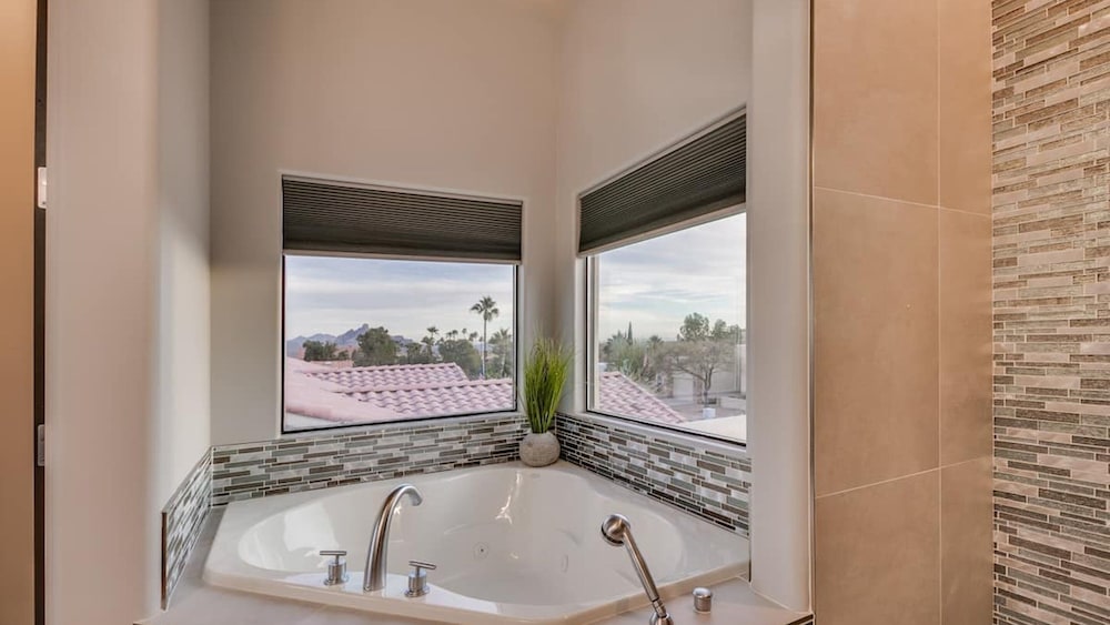 Luxury Contemporary Sanctuary w/ Pool and Views!