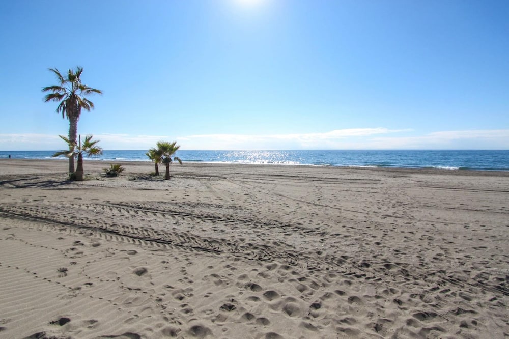 Atico Dunas Beach by At Home Costa del Sol
