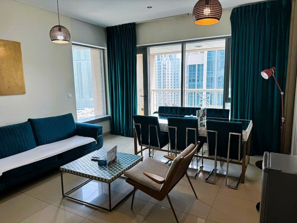 Bellavista-Splendid-2BR plus Maid-29BLVD