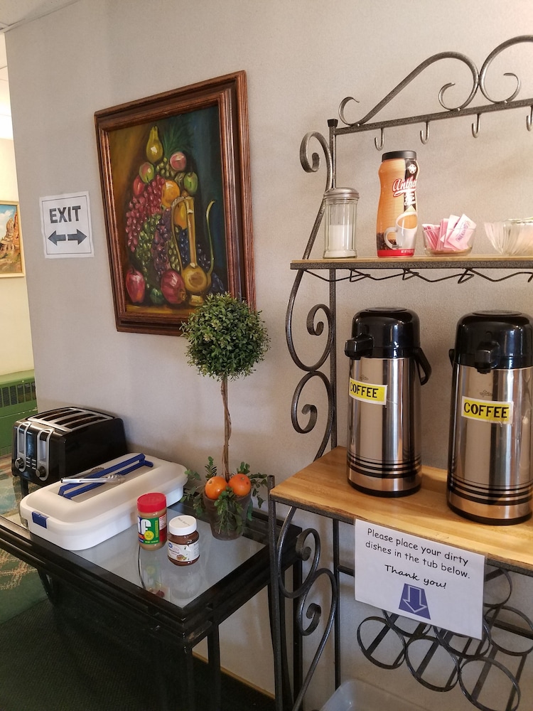 Dickinson Vacations - 1026 Oasis Inn - Property Image 8