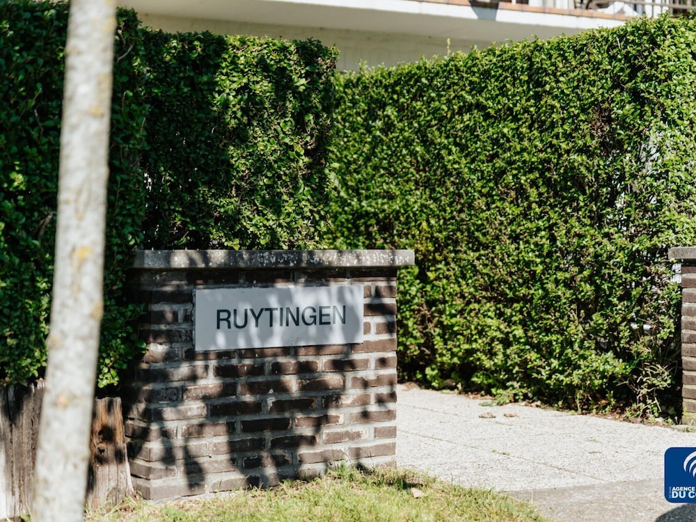 Pet-friendly Villa Retreat