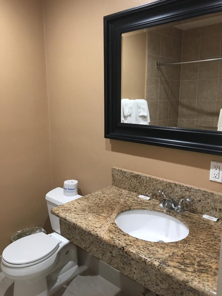 Budget Inn