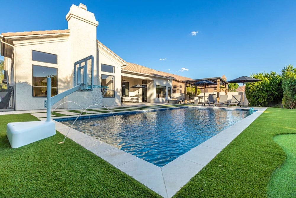 Anderson LUX Estate Private Bar Pool Sleeps 12