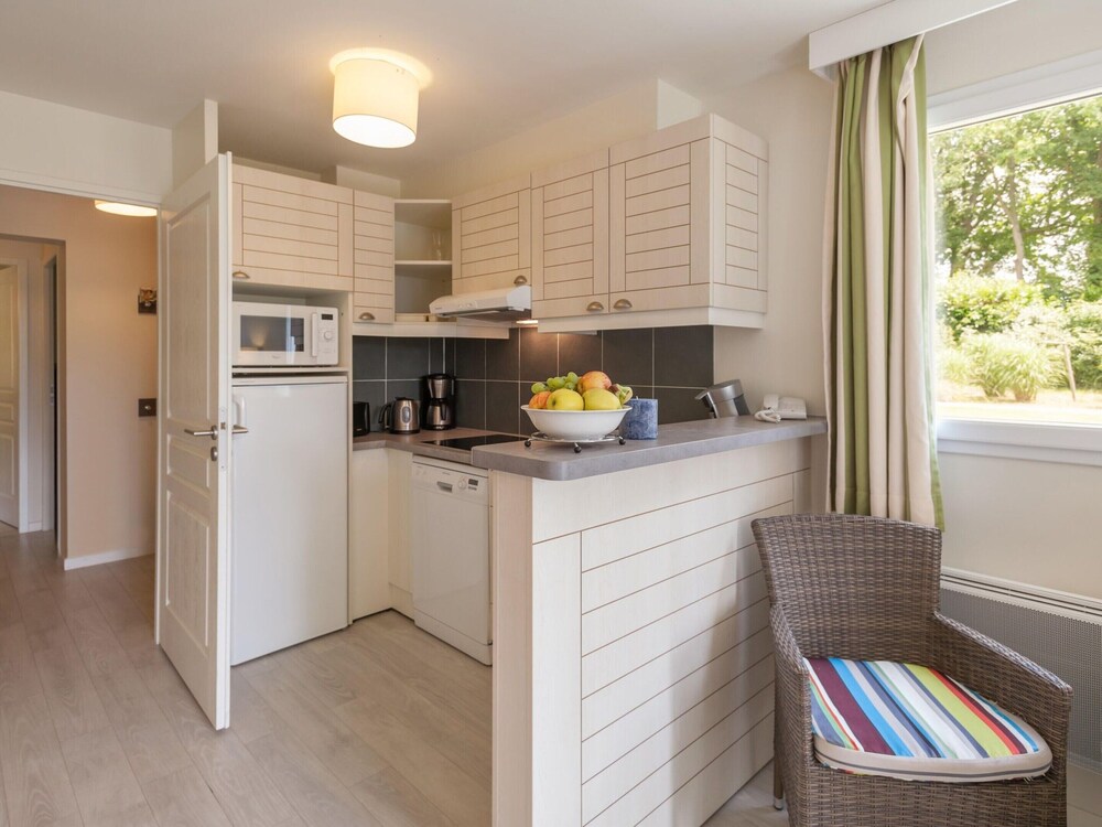 Apartment in Branville With Communal Pool
