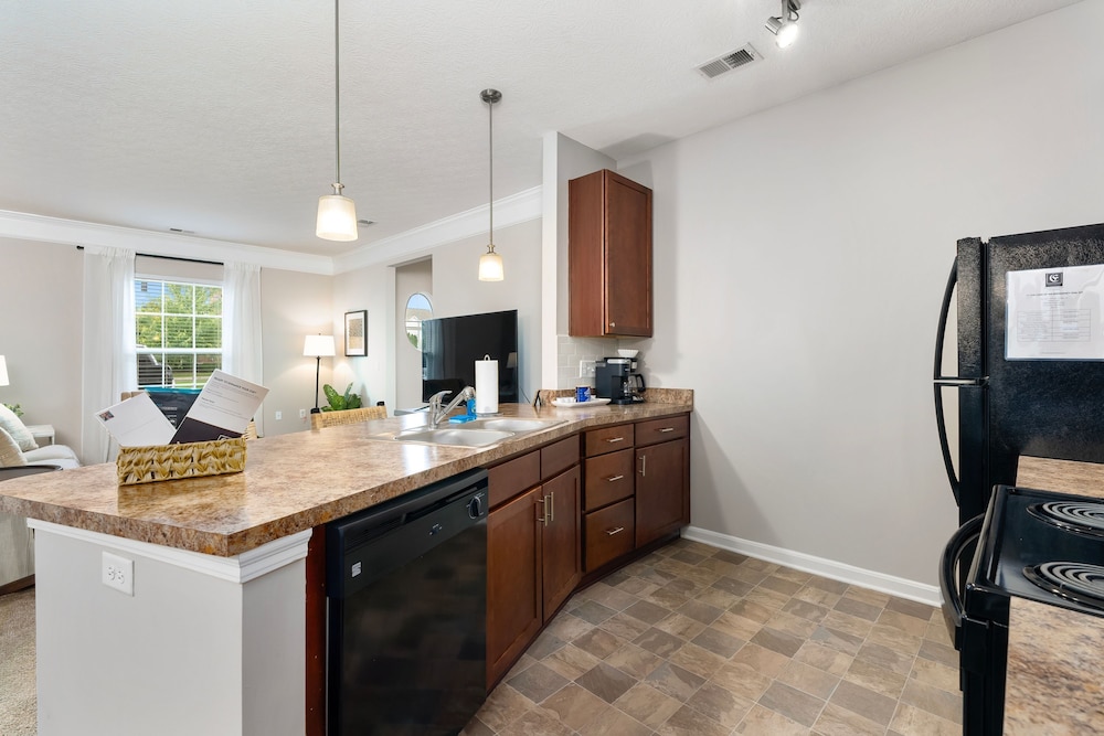 New Albany Hideaway Attached Garage 1st Floor
