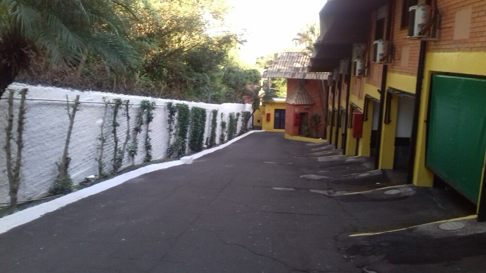 Motel dos Arcos