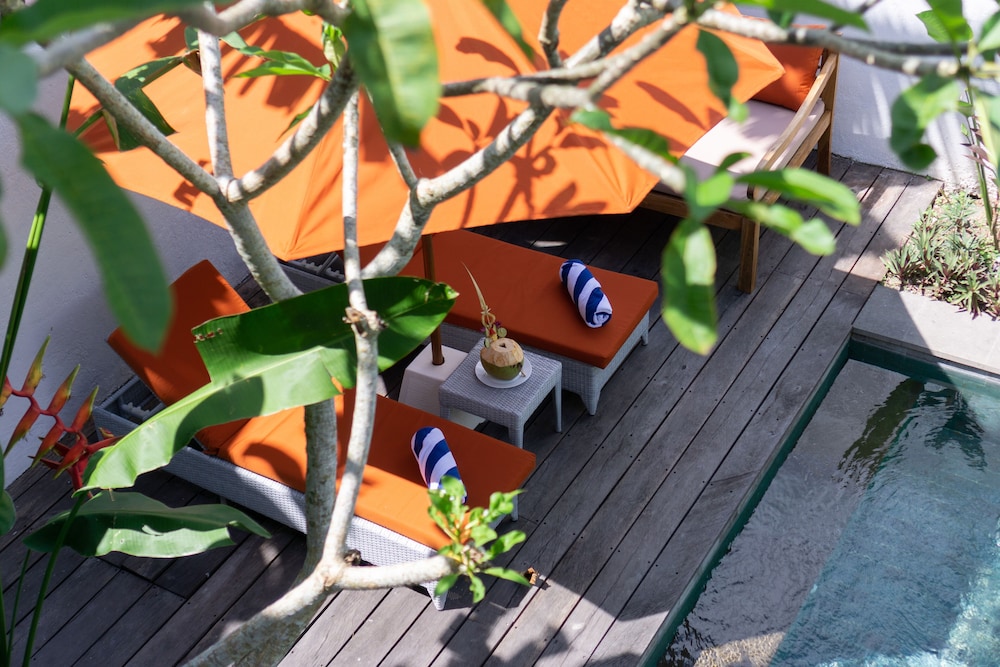 Beautiful Boho-chic 4br Tropical Villa in Pererenan Canggu