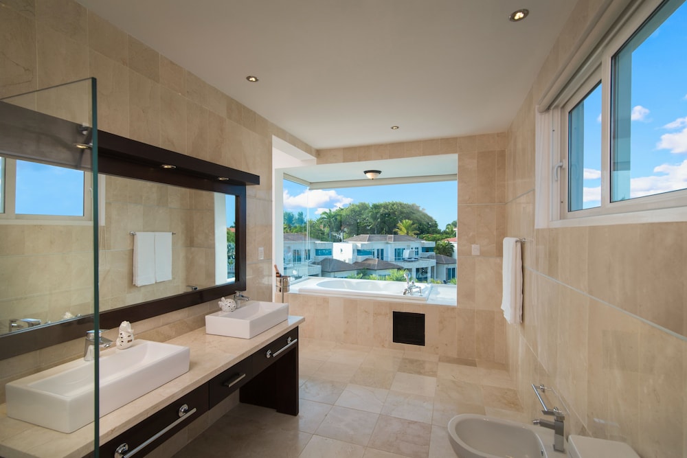 Royal Villas Cofresi 4