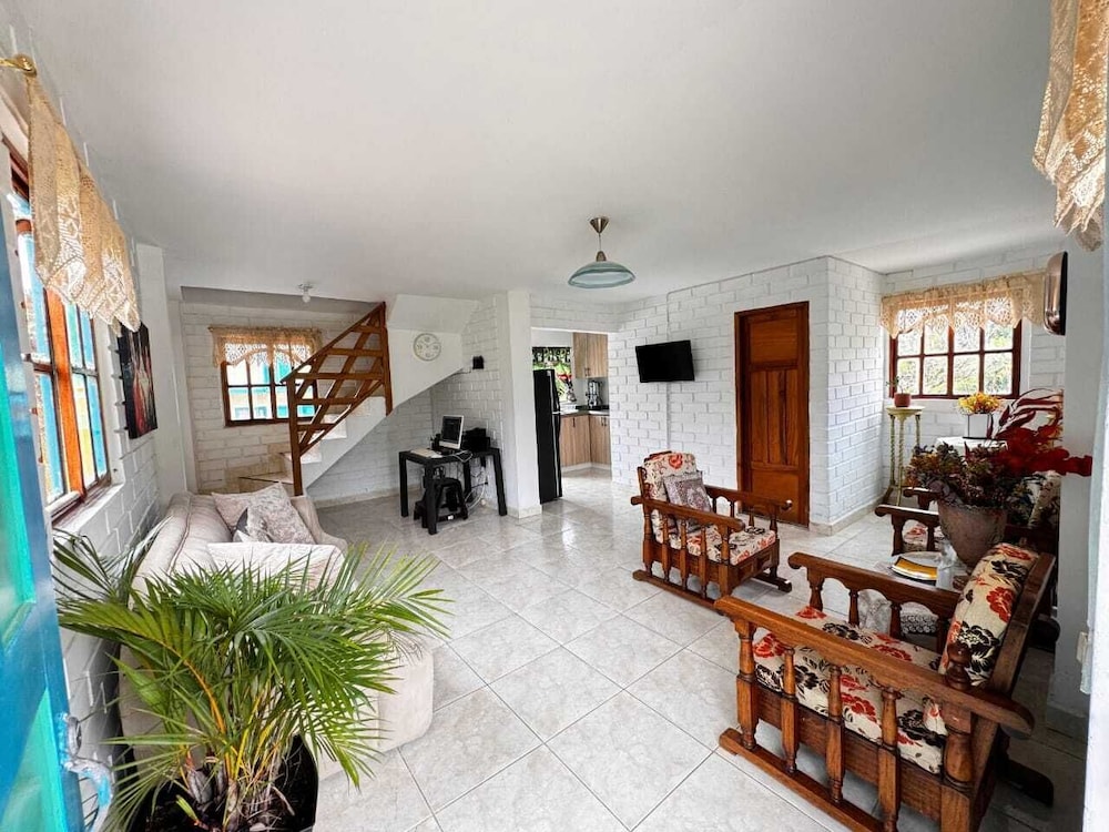 Finca Playa Hermosa