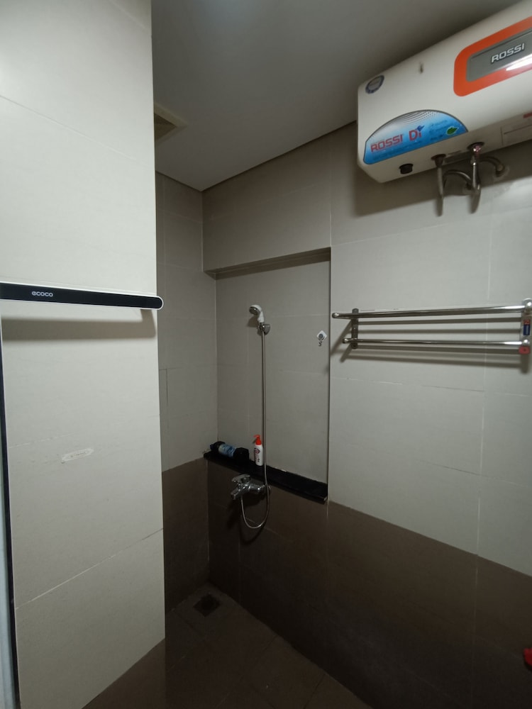 J&J guest house