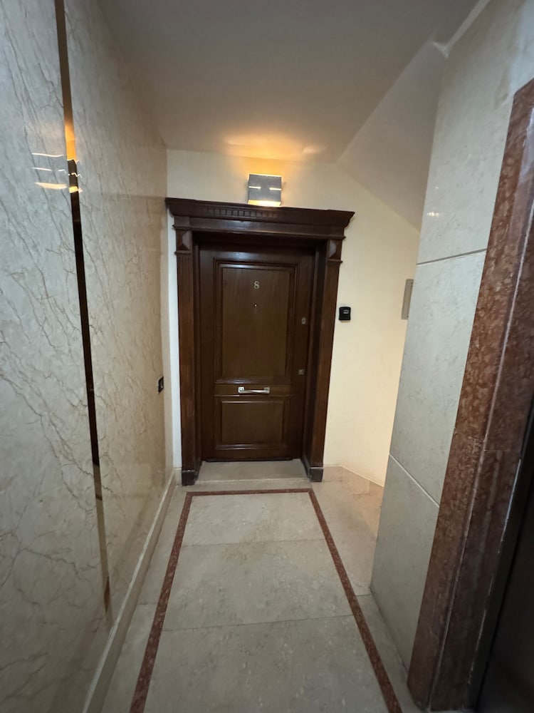 1108 Spacious 3BR Apt 2BA Near Airport