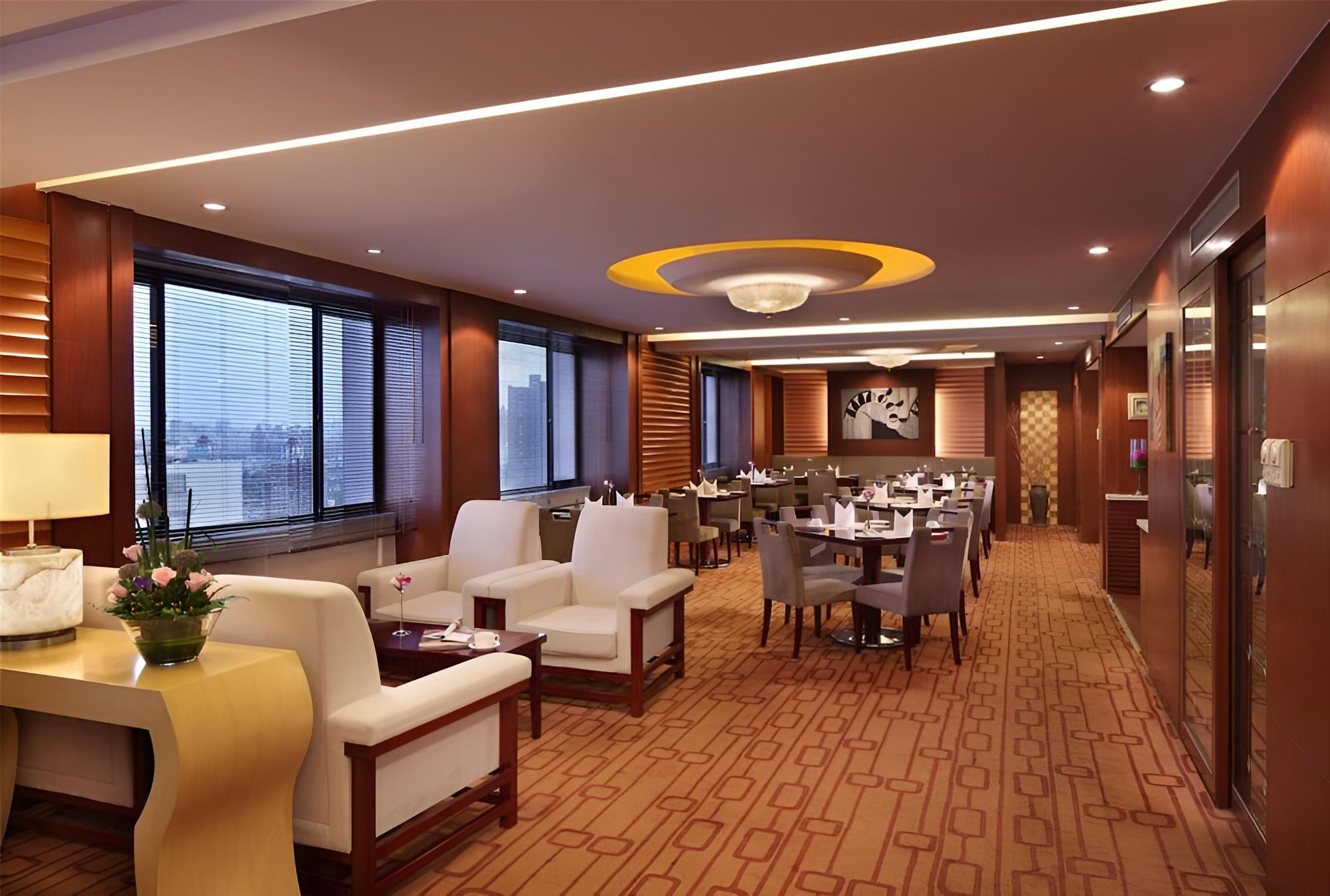 Shanghai Hotel
