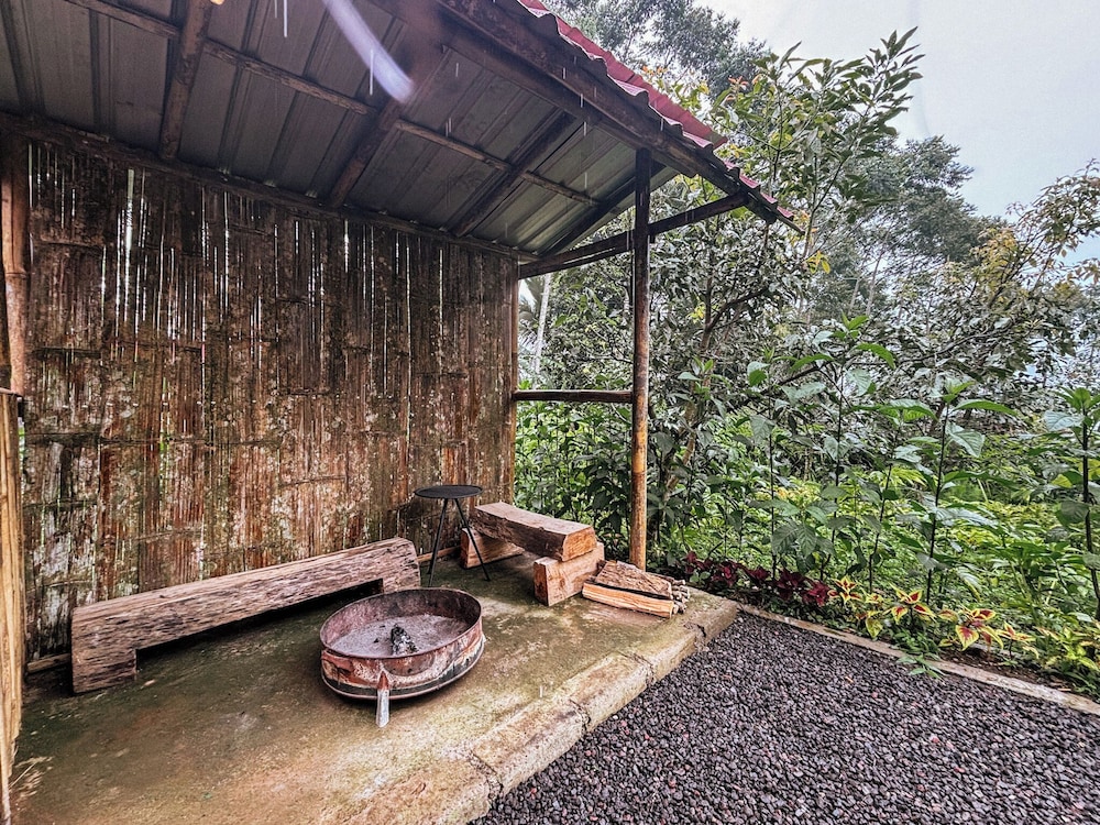 Sanda Eco Cabins by AGATA