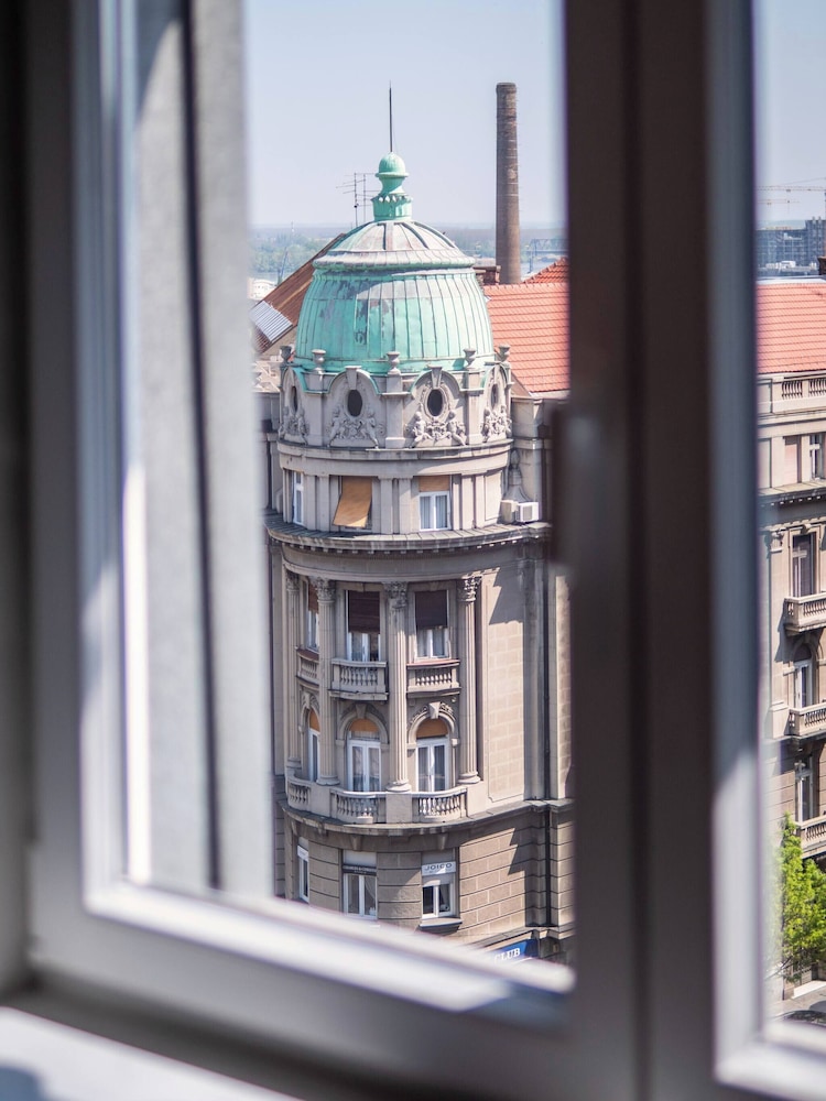 Residence Republic Square- Luxury at Top Location
